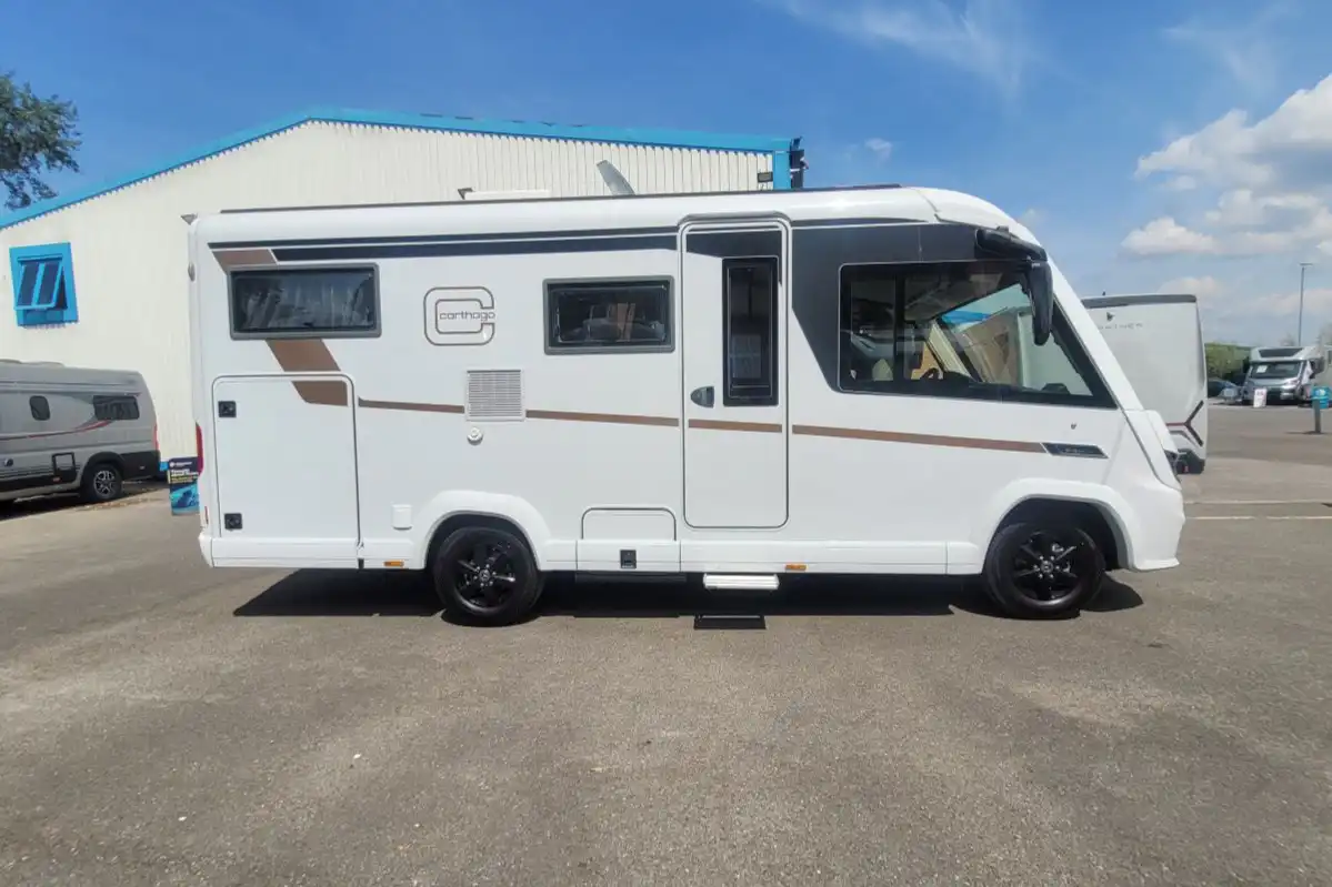 788766 03 Carthago C2 Tourer I141KBLE TN365478