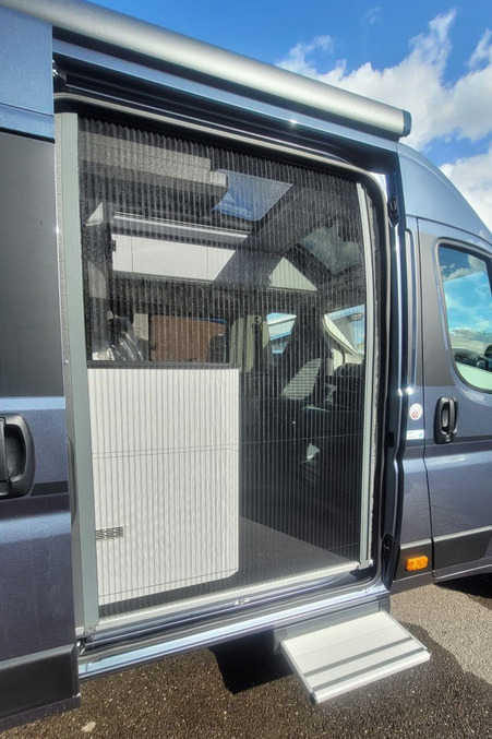 78B602 08 Adria Twin Supreme 640SLB TMD27532
