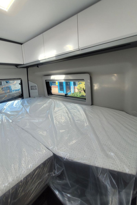 78B602 24 Adria Twin Supreme 640SLB TMD27532