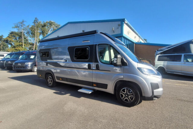 78B63E 02 Adria Twin Select 640SGX TMD25919