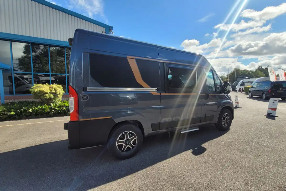 79158A 04 Malibu Van Compact 540DB TMC87384