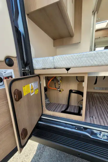 79158A 09 Malibu Van Compact 540DB TMC87384