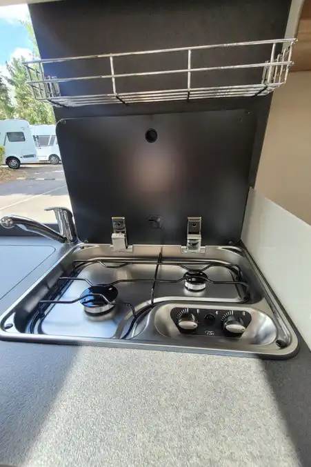 79158A 21 Malibu Van Compact 540DB TMC87384