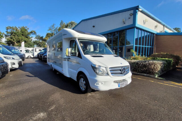 7981EA 01 Autosleeper Malvern HX15DJD