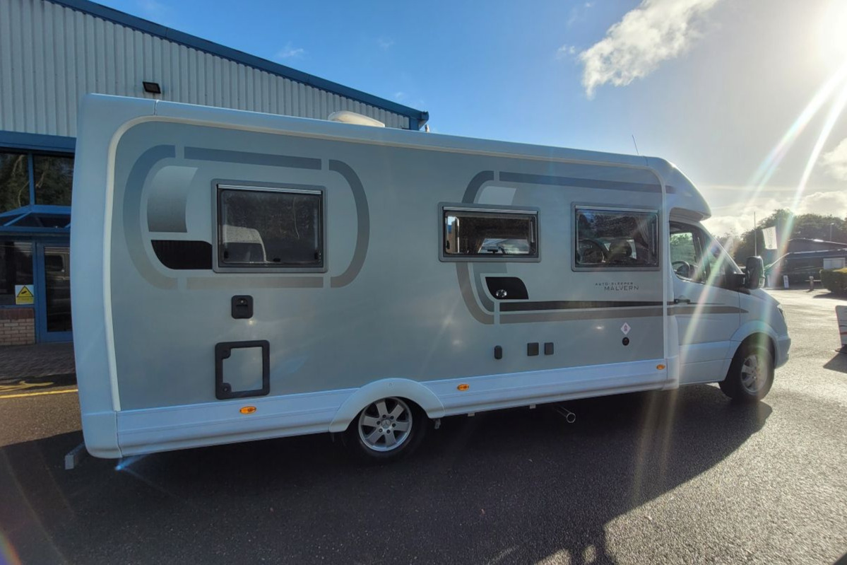 7981EA 03 Autosleeper Malvern HX15DJD