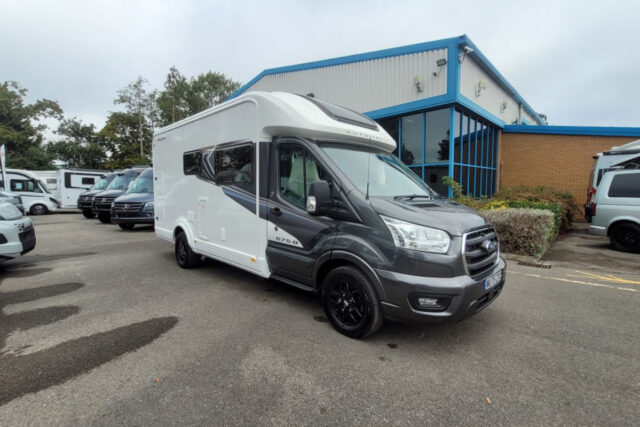 799BDA 02 Autotrail Excel 675B WU75ZXV