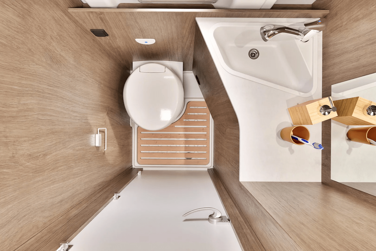 Carado CV Series Interior 4