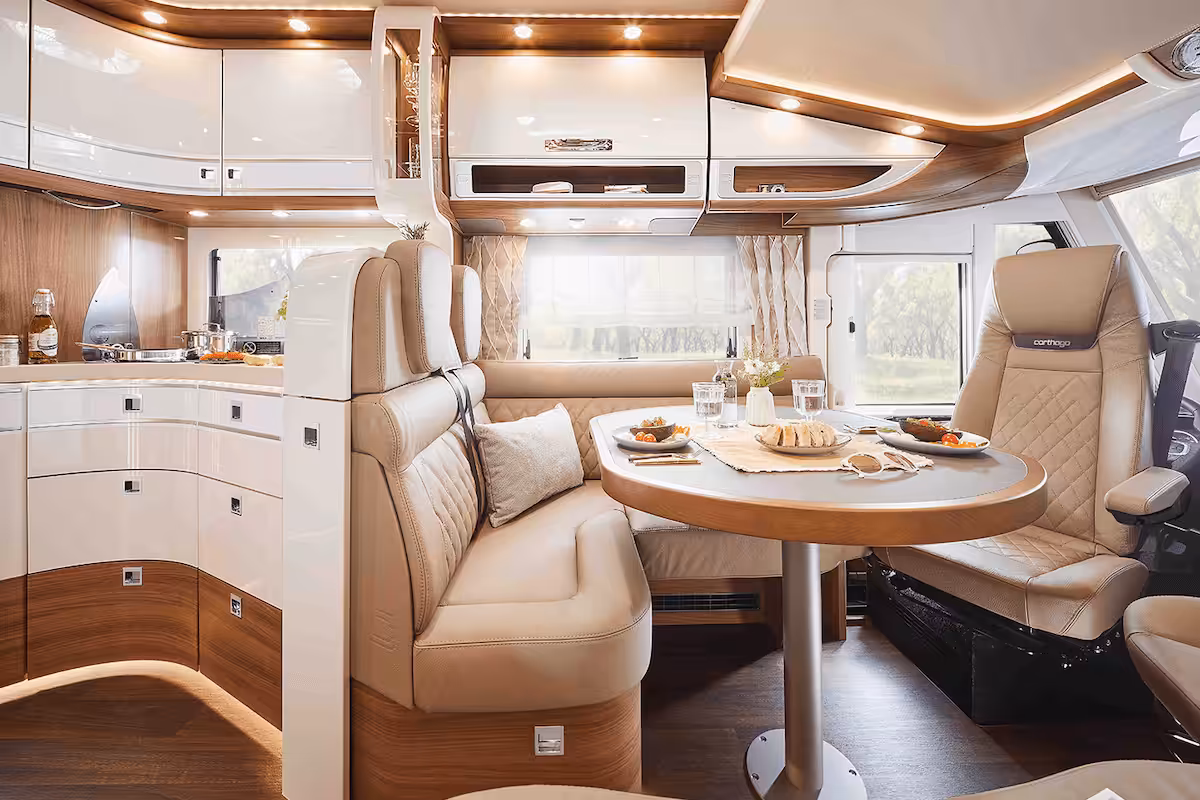 Carthago Chic E Line Interior