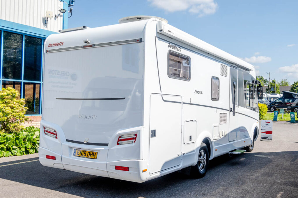 6F3B46 03 2019 Dethleffs EspritI7150EB EN19OHH