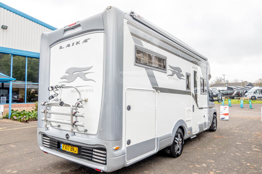 6FA992 02 2017 Laika Kreos4009 FX17BNJ