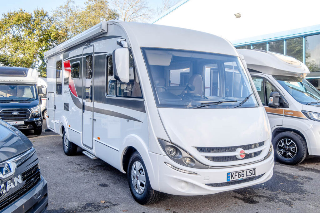 7210EE 02 2017 Burstner Viseoi720g KF66LSO