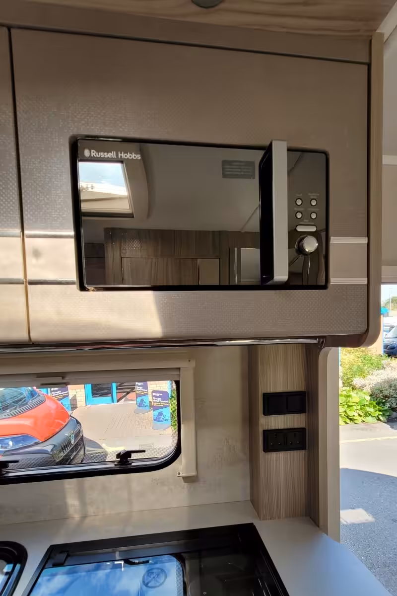 757AC2 20 Elddis Sunseeker150 WX73BWE