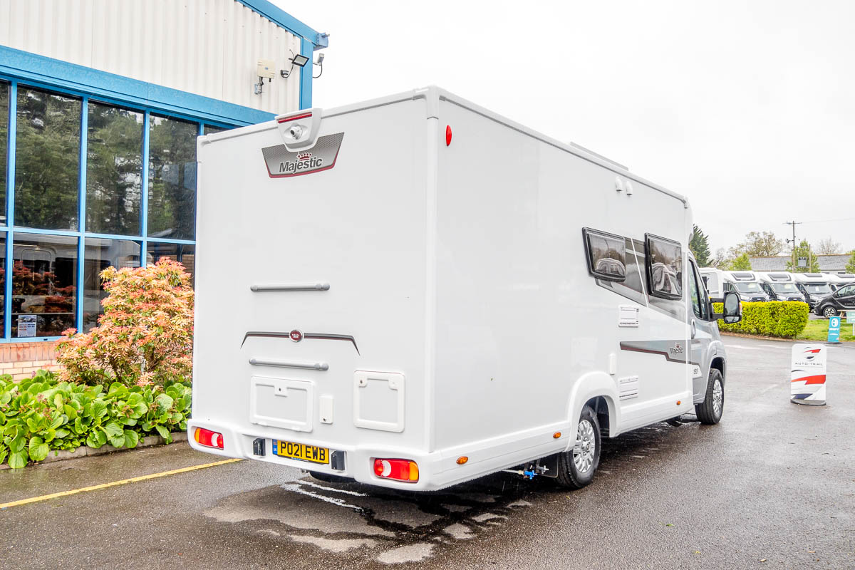 6C84E2 02 2021 Elddis Majestic155 PO21EWB