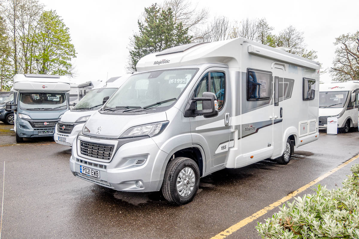 6C84E2 04 2021 Elddis Majestic155 PO21EWB