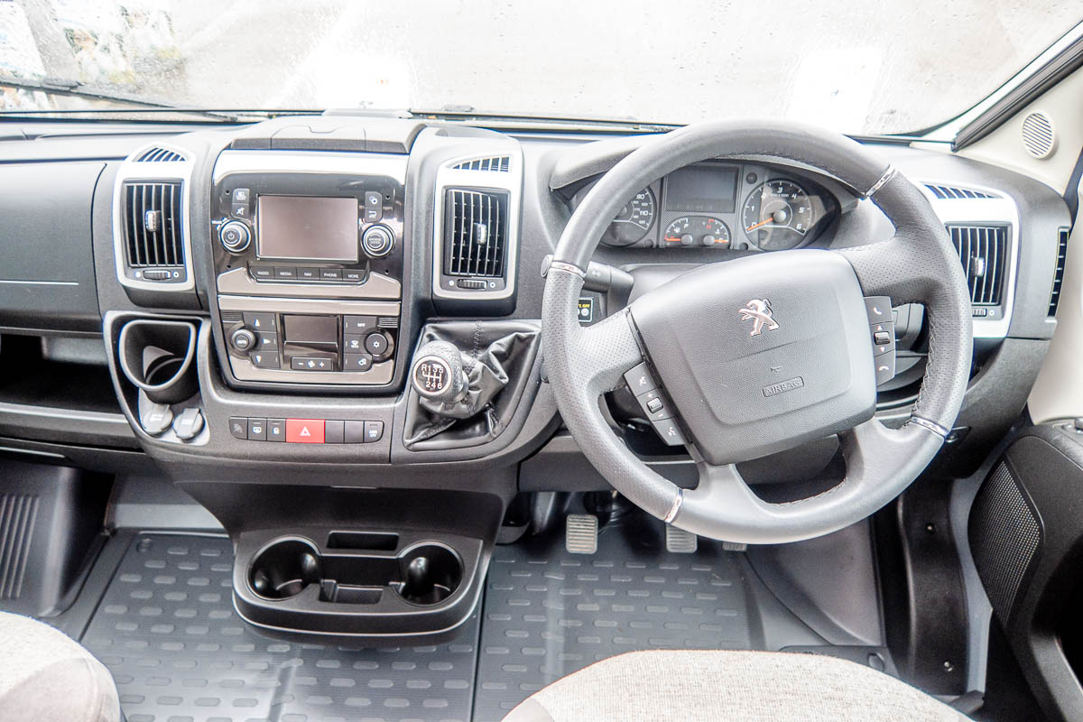 6C84E2 05 2021 Elddis Majestic155 PO21EWB