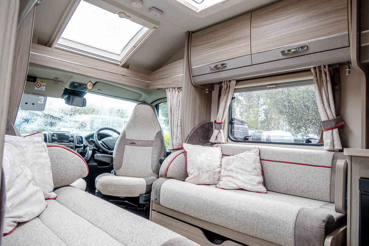 6C84E2 09 2021 Elddis Majestic155 PO21EWB