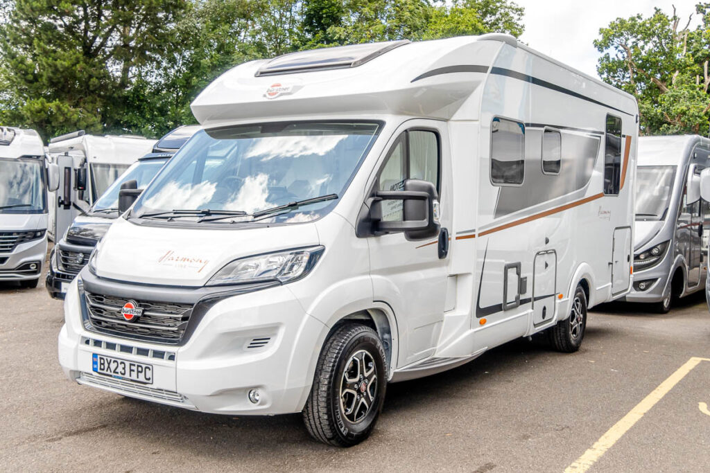 711356 02 2023 Burstner Lyseo732 BX23FPC