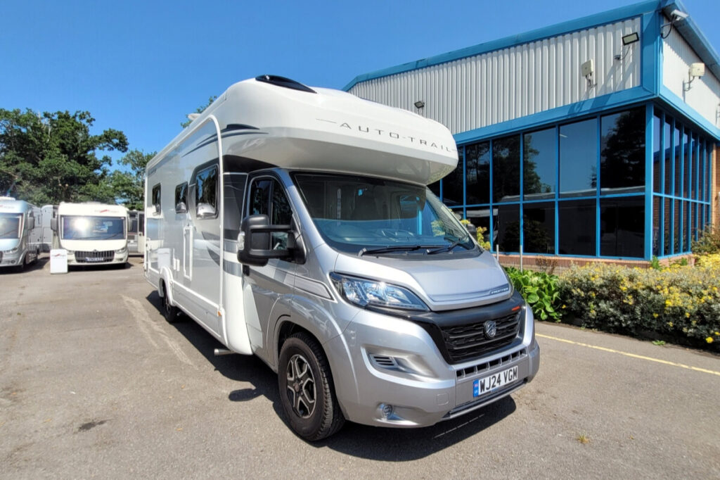 72C7E6 02 Autotrail Delaware WJ24VGM