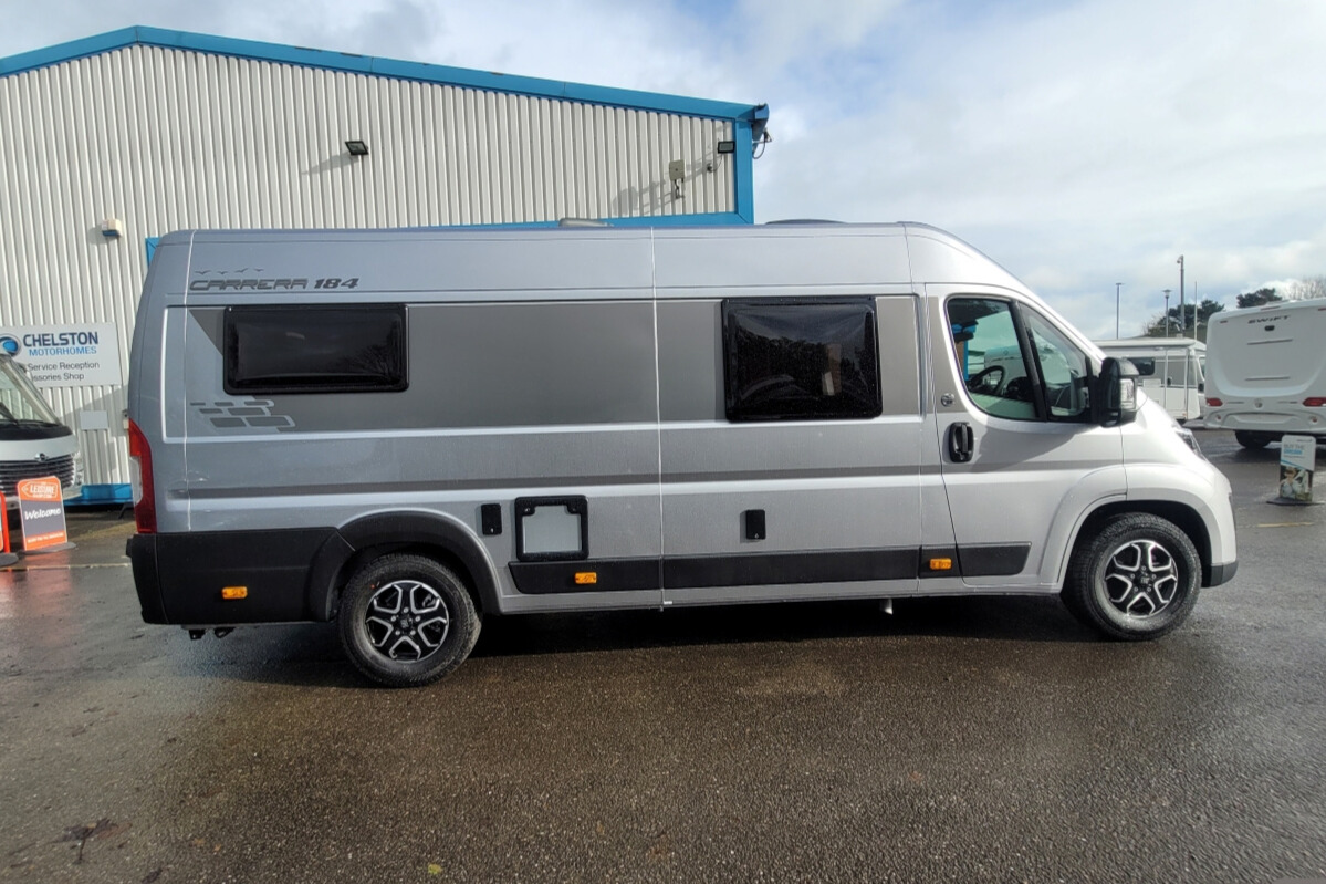 75CB62 03 Swift Carrera184 SG059231