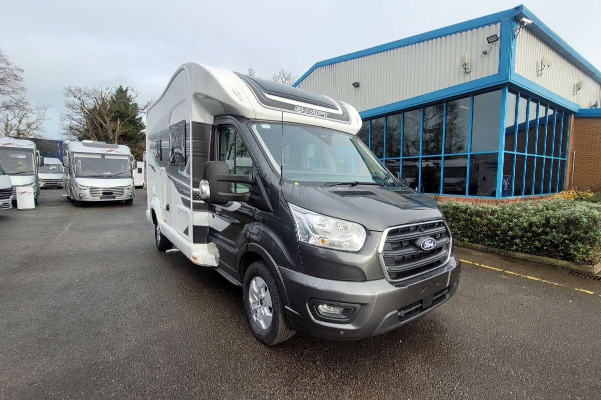 75D3BE 01 Swift Voyager505 DSK58994