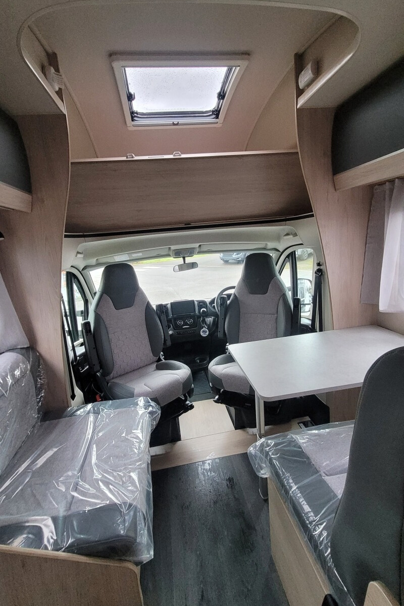 7765D6 13 Autotrail ExpeditionC71 SMC15779