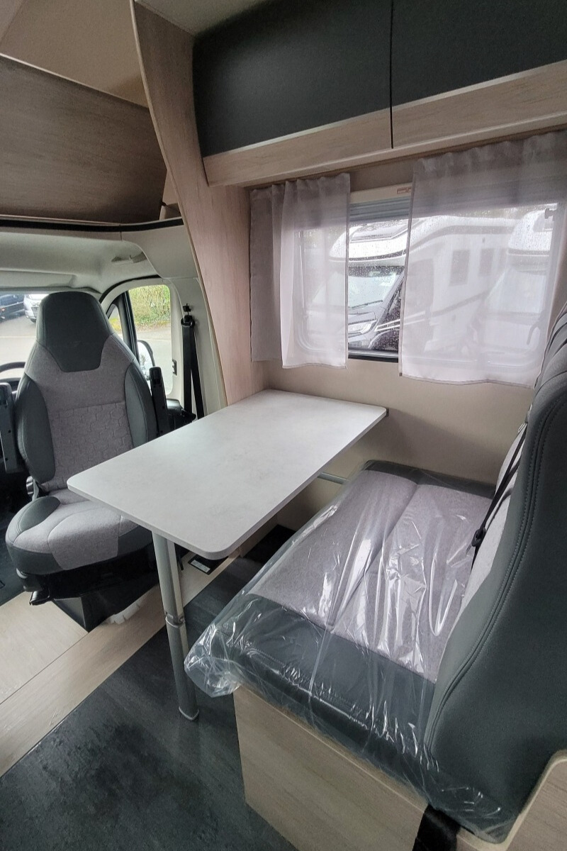 7765D6 15 Autotrail ExpeditionC71 SMC15779