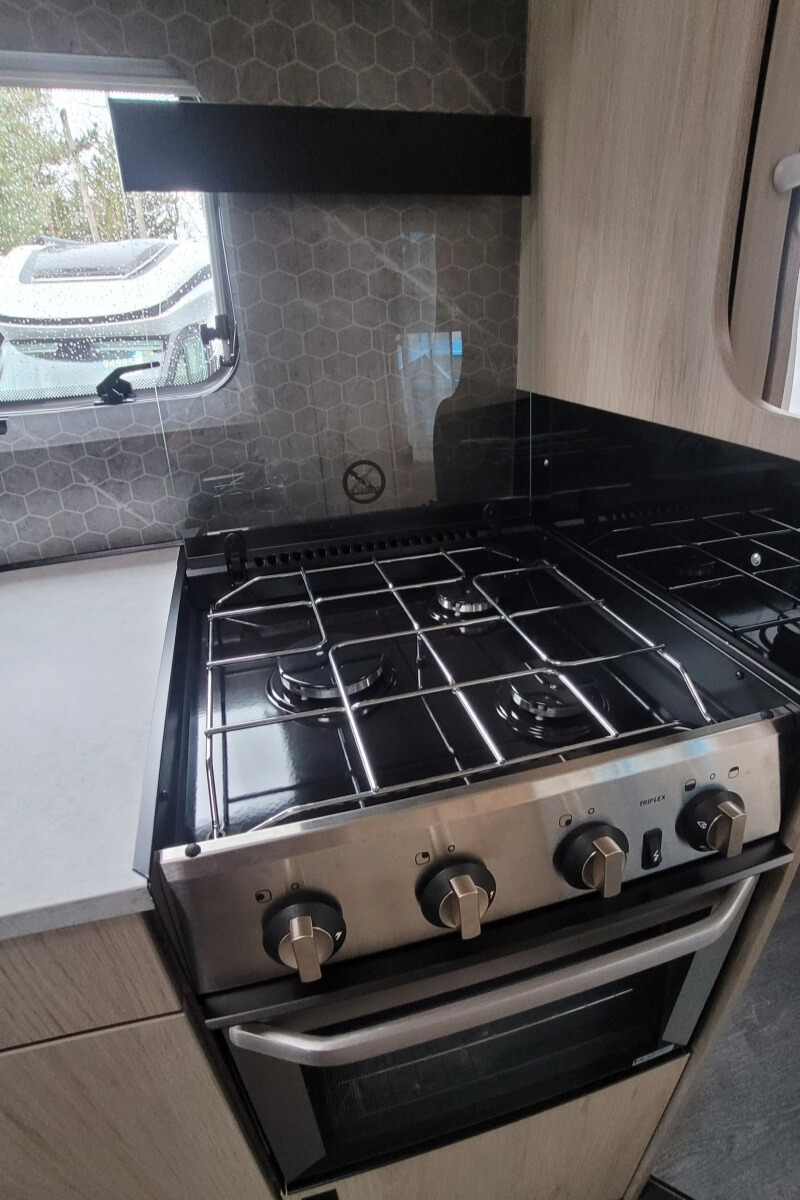 7765D6 21 Autotrail ExpeditionC71 SMC15779