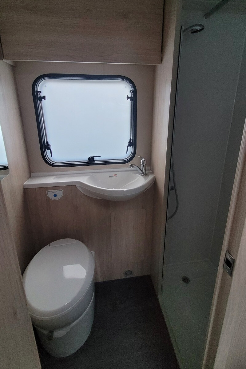 7765D6 28 Autotrail ExpeditionC71 SMC15779