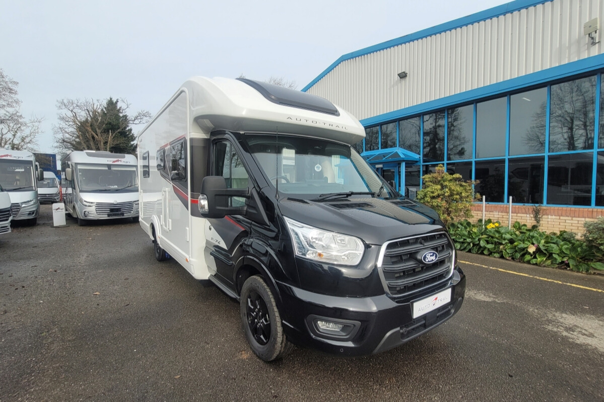 776AEA 01 Autotrail F74 DSD76812