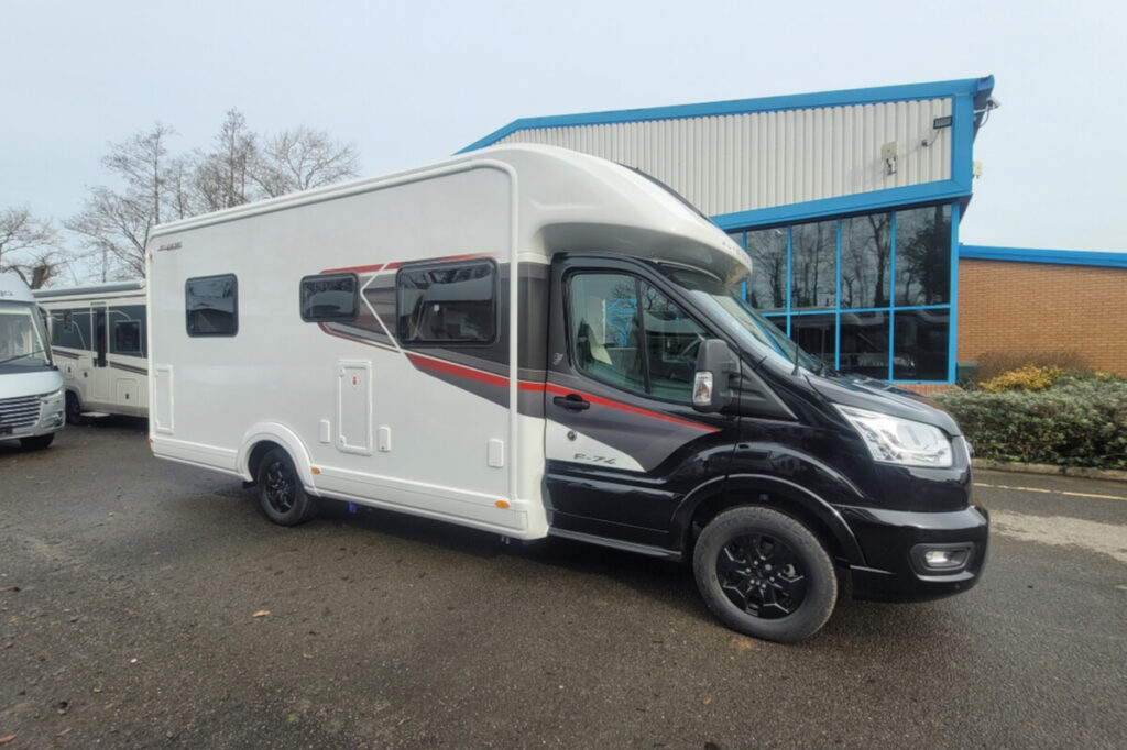 776AEA 02 Autotrail F74 DSD76812