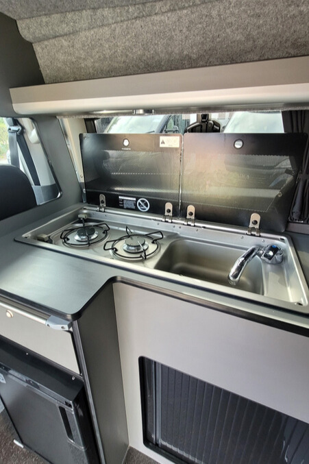 776B16 12 Ford TransitCustomSport KW18NGX