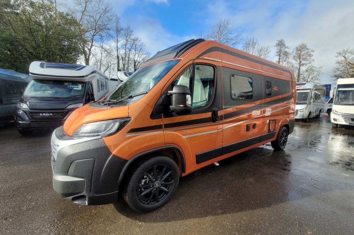 2689EA2 08 Laika KosmoSupremoArancioSicilia SMC18742