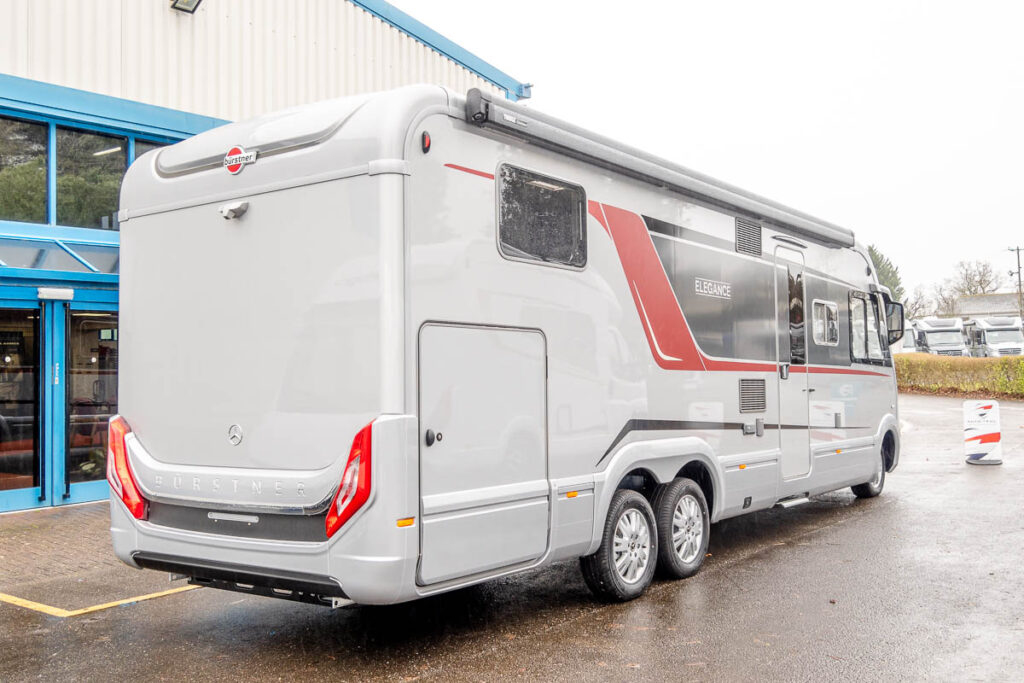 6C35DE 03 2024 Burstner Elegance920g W1VHK0HZ2PN253486