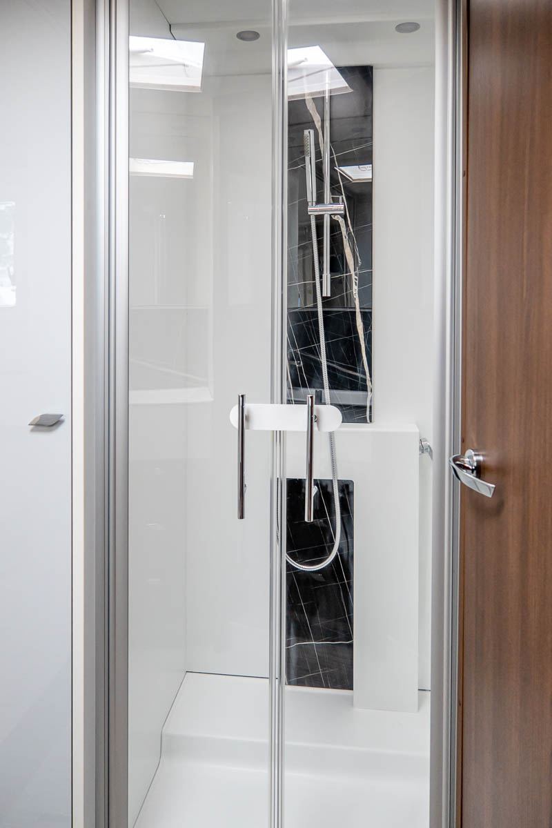 6C35DE 36 2024 Burstner Elegance920g W1VHK0HZ2PN253486