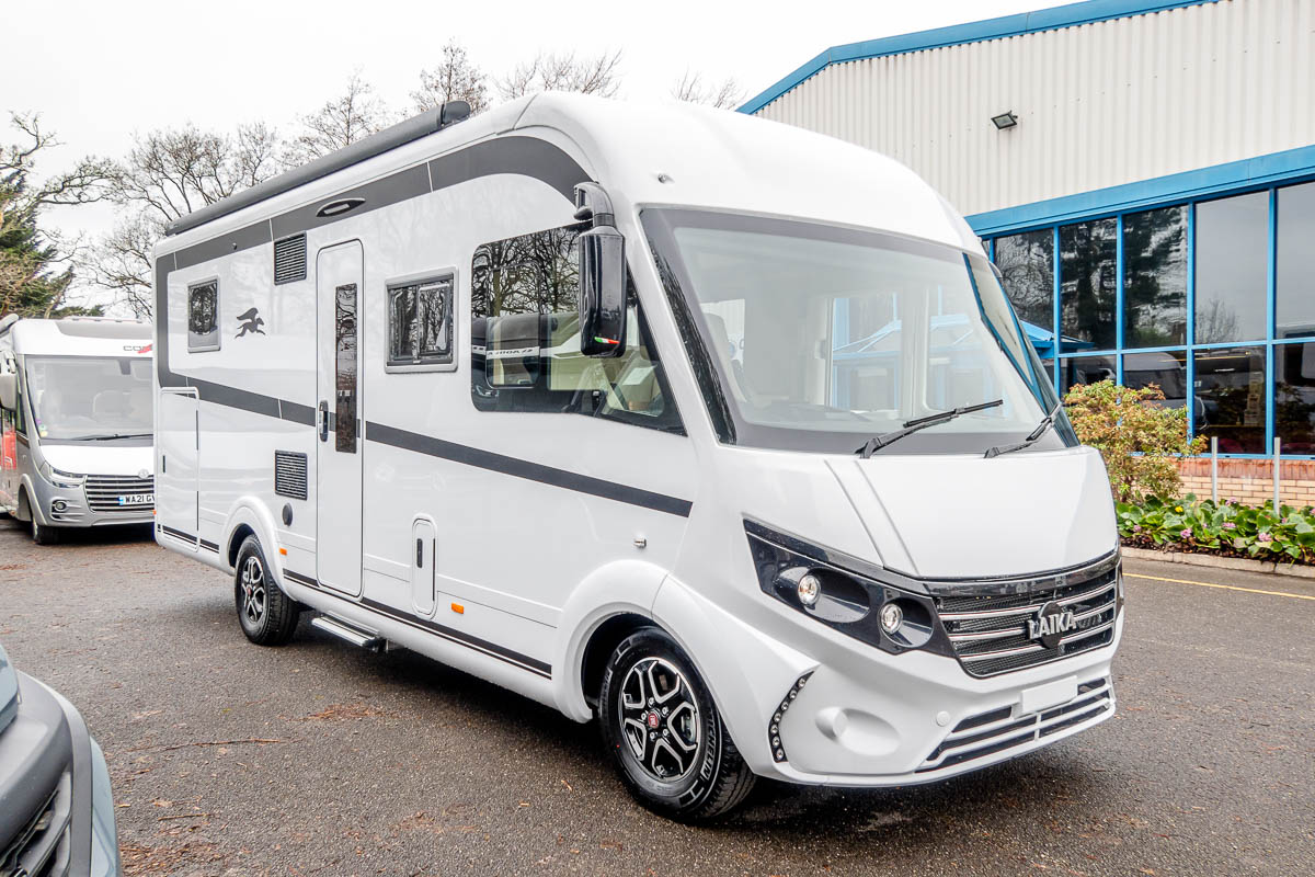 6CC8BE 01 2024 Laika Ecovip4112DS ZFA25000002X97958