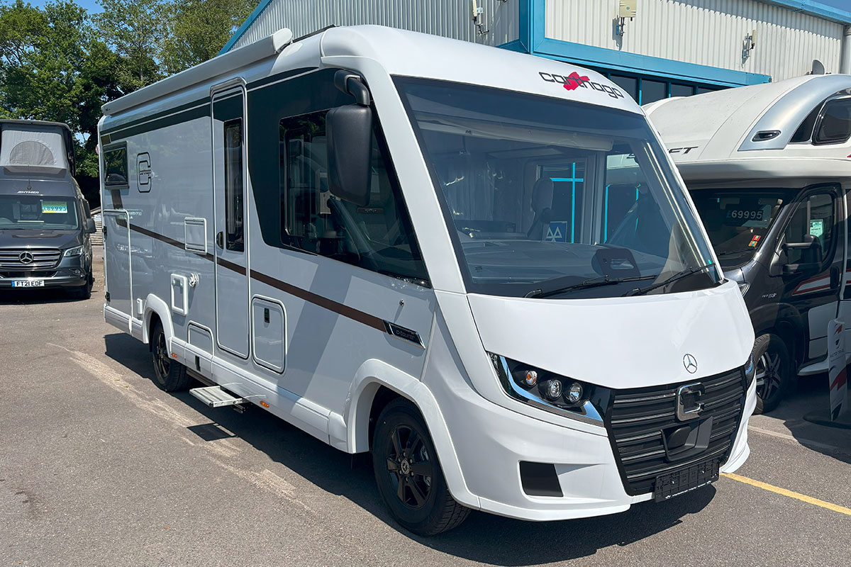 6D0882 01 2025 Carthago C2 Tourer I 147 RB LE Comfort 4.2t