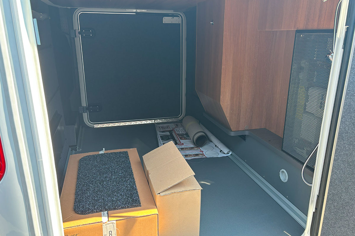 6D0882 06 2025 Carthago C2 Tourer I 147 RB LE Comfort 4