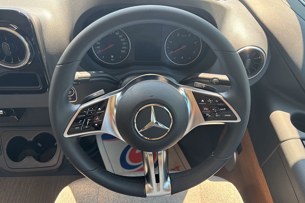 6D0882 07 2025 Carthago C2 Tourer I 147 RB LE Comfort 4.2t