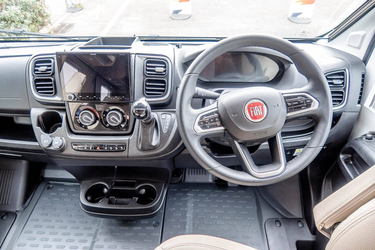 6D370E 06 2024 Laika EcovipL4009 ZFA25000002Y35821