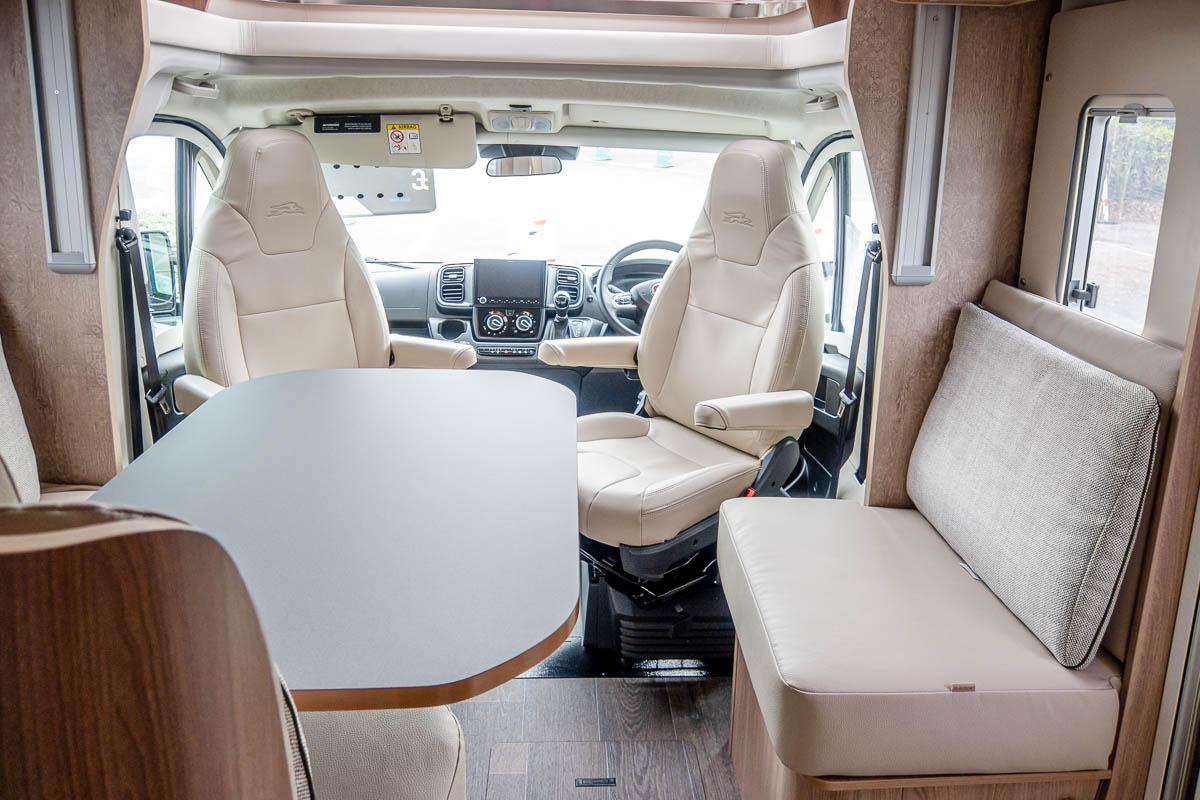 6D370E 08 2024 Laika EcovipL4009 ZFA25000002Y35821