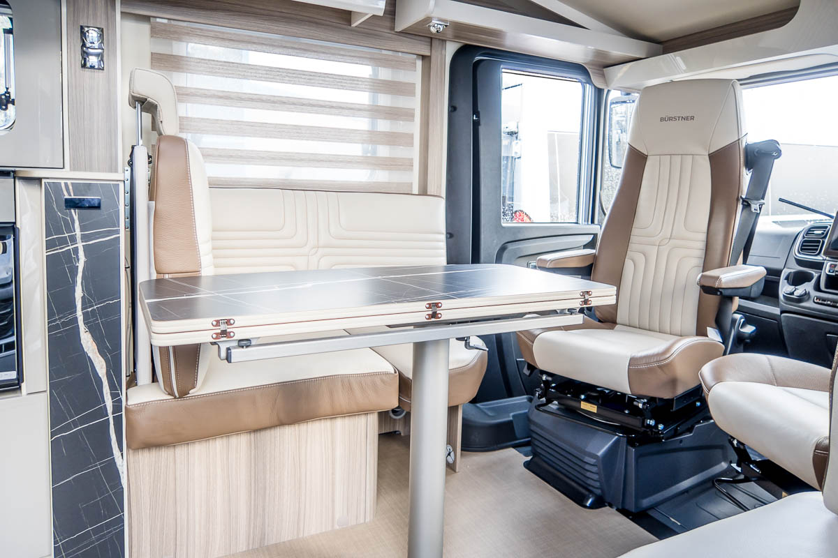 6D40AA 17 2024 Burstner LyseoI736g ZFA25000002Y14212