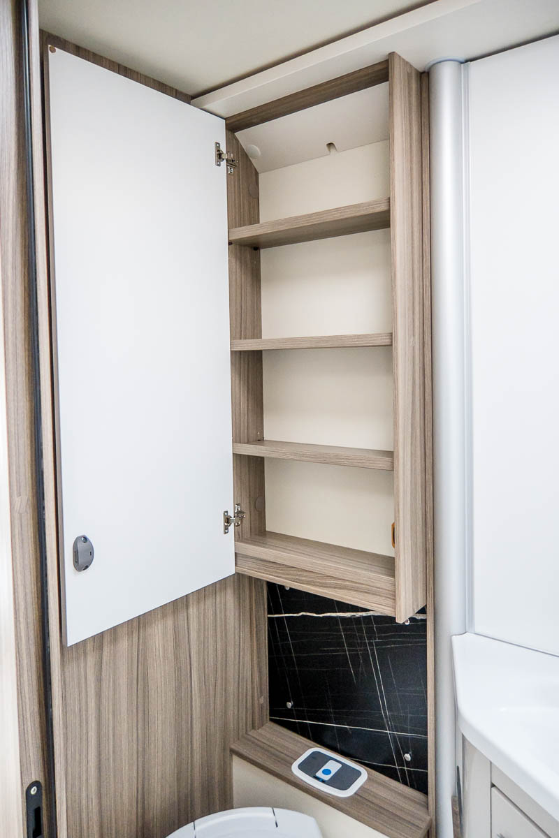 6D41AA 32 2024 Burstner Lyseoi690g ZFA25000002Y12998