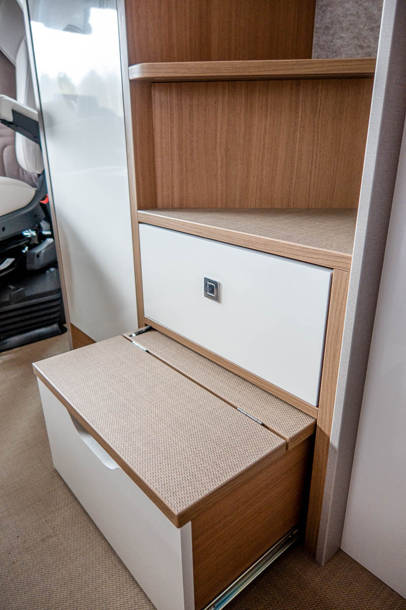 6D6AAA 24 2024 Burstner EleganceTAD689gallery ZFA25000002X46050