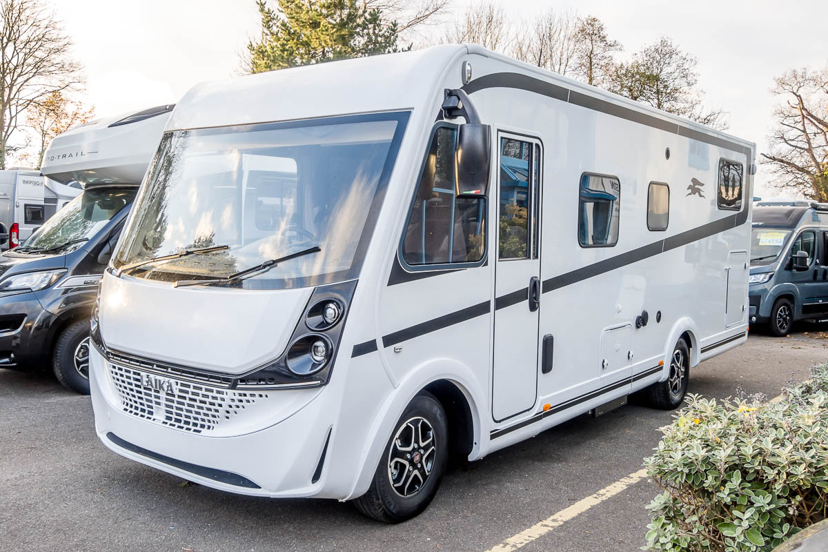 6D844A 01 2024 Laika KosmoH1409 02204565