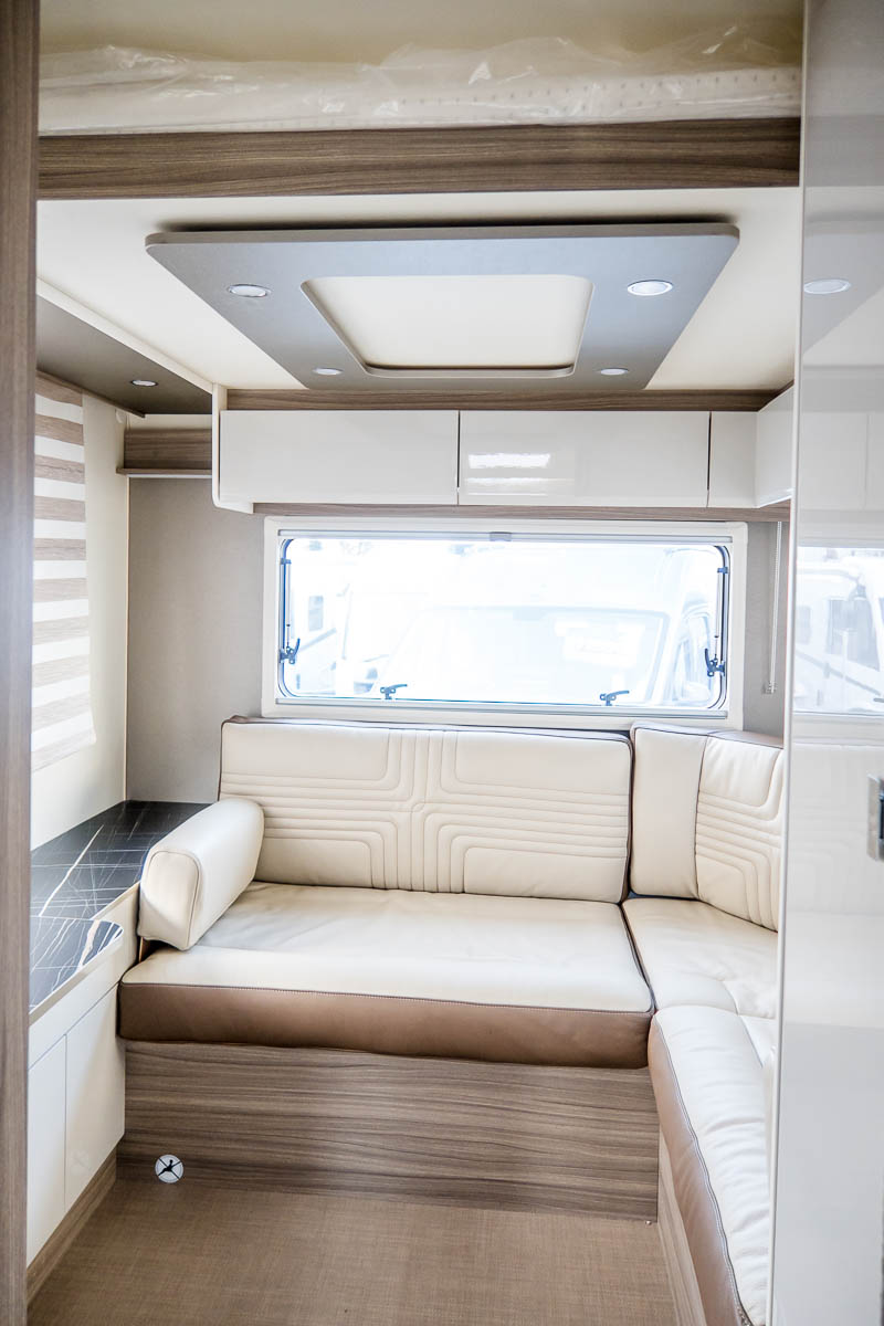 6DE20E 30 2024 Burstner LyseoI744 ZFA25000002Z10936