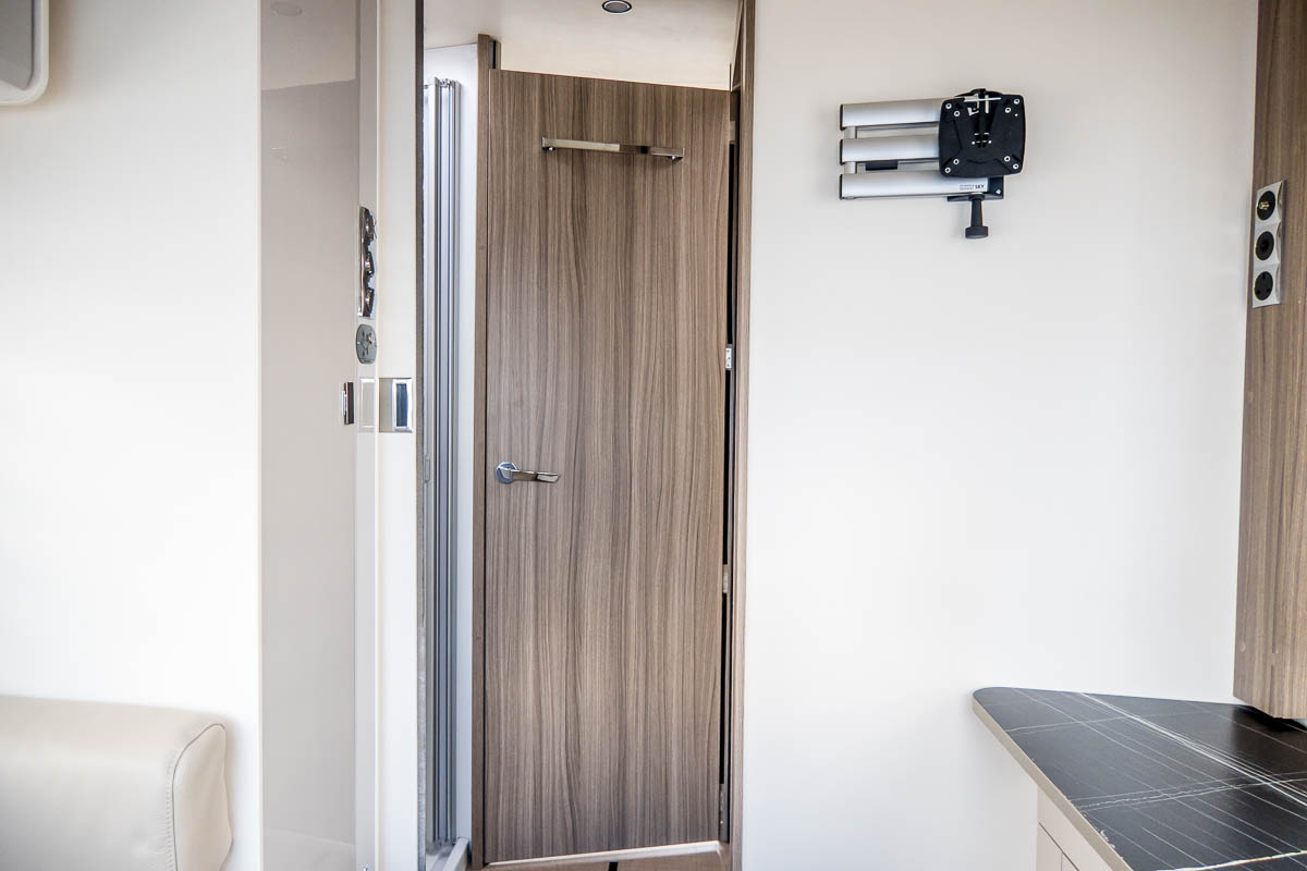 6DE20E 41 2024 Burstner LyseoI744 ZFA25000002Z10936