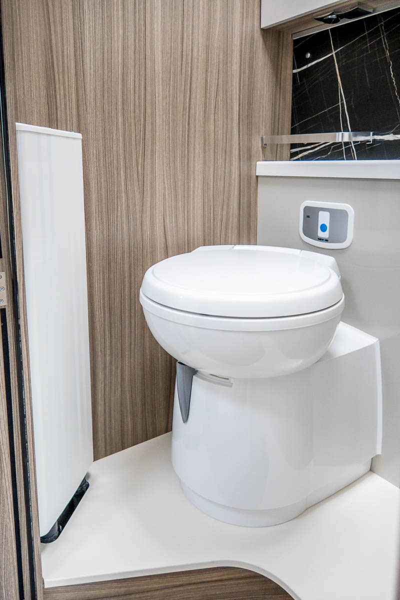 6DE20E 46 2024 Burstner LyseoI744 ZFA25000002Z10936