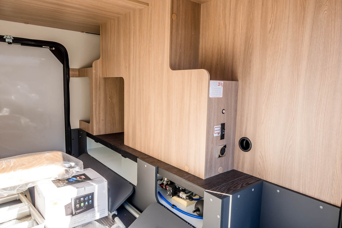 6DF632 06 2024 Laika EcovipH3119 ZFA25000002Y98957