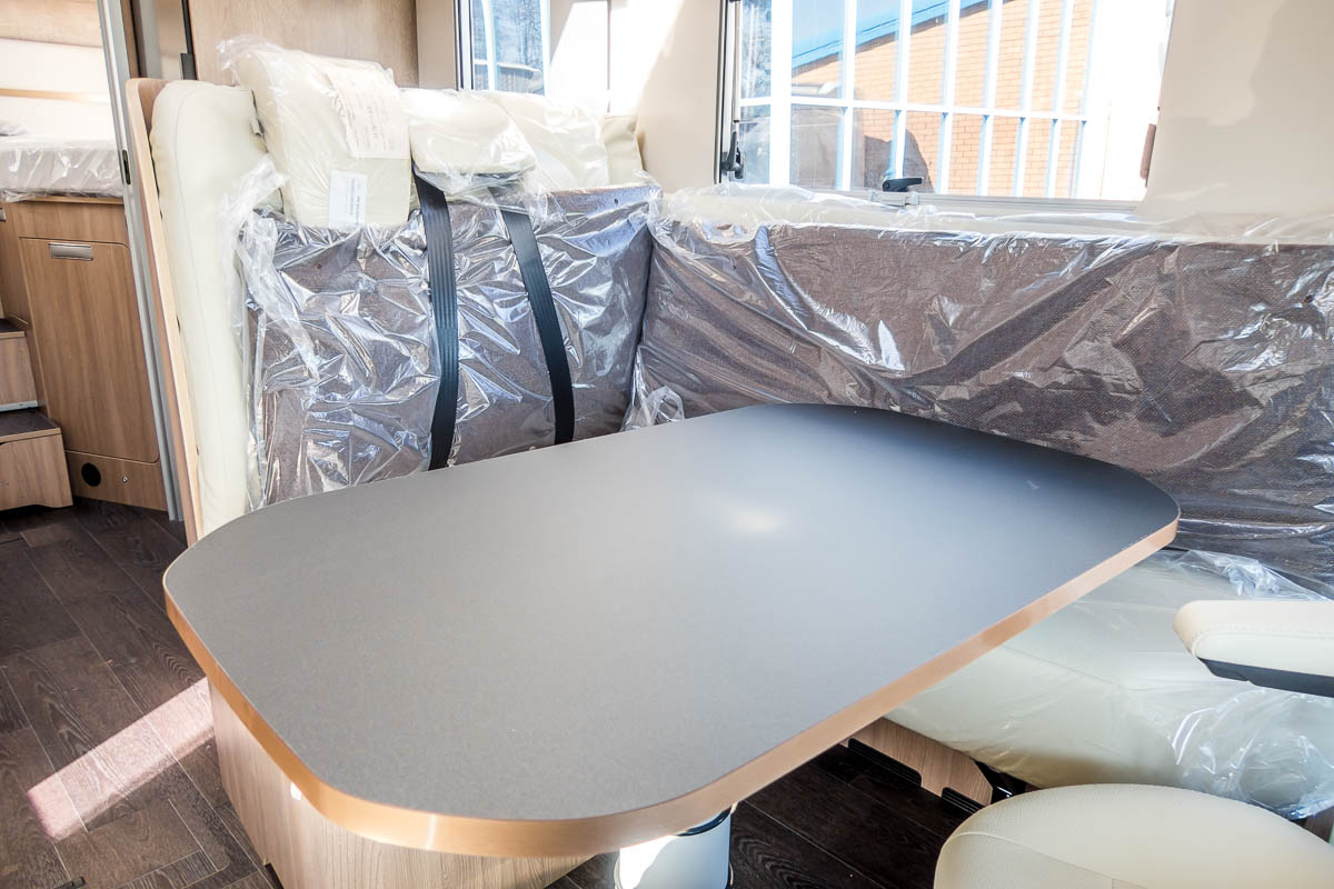 6DF632 17 2024 Laika EcovipH3119 ZFA25000002Y98957