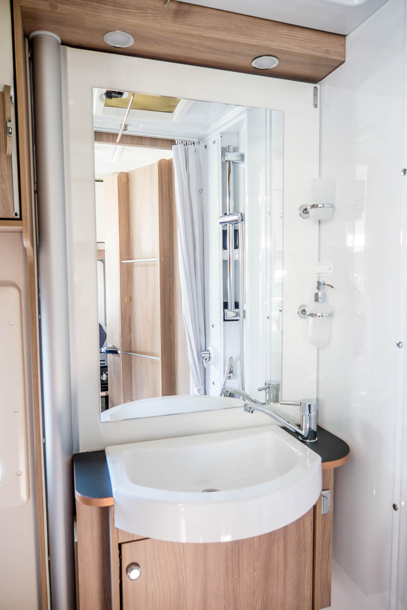 6DF632 32 2024 Laika EcovipH3119 ZFA25000002Y98957